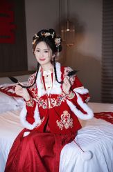 -艾朵婚纱