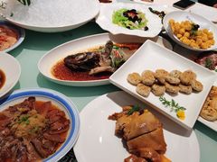 -缤圣源中国清真菜(群力店)