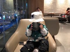 -星巴克臻选(南京艾尚天地店)