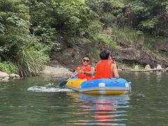 -安吉龙王山峡谷漂流