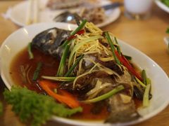 -拉威海鲜市场
