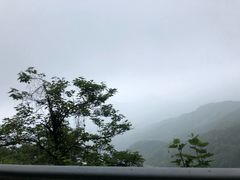 -天姥山