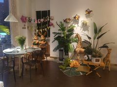 -ins森林童话餐厅coffee&bistro