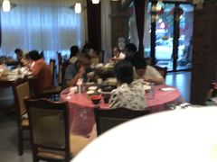 大堂-一家亲台菜餐厅(银塘中路店)
