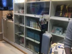 -蓝话筒·少儿成人演讲口才·主持朗诵·戏剧表演(大华第一坊店)