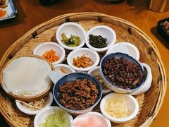 -包整·丝娃娃(一览甲秀楼风景店)