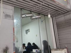 门面-酒宝荡烧烤(长航局江大路住宅小区店)