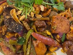 -拿渡·水煮鱼麻辣香锅(王府井奥莱·香江小镇店)