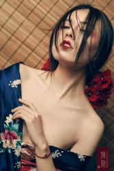 点击看大图 -虞美人汉服摄影