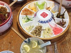 -怪噜范·老贵阳街头名小吃(鸿通城店)