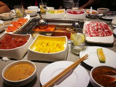 -海底捞火锅(关山保利店)