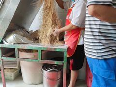 -老五鸡丝豆花面粉(瑞金北路68号院店)