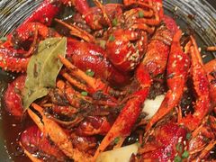 -肥肥虾庄·金牌油焖大虾(杨园滨江时代walk店)