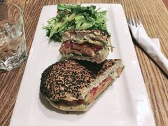 烟熏三文鱼三明治-JamaicaBlue(新城国际店)