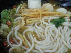 -龙记桂林米粉(财满街店)