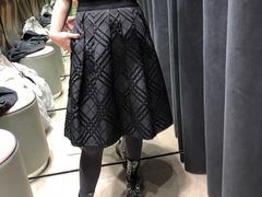 -伦敦比斯特购物村