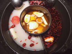 牛油菌菇筒骨三味锅-怡品川宇火锅(宝立方店)