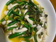 鲜菌黄瓜花-丁记盐蘸牛肉·新杭菜(河东路店)