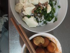 -辣辣小吃豆花米线(大观篆新农贸市场店)