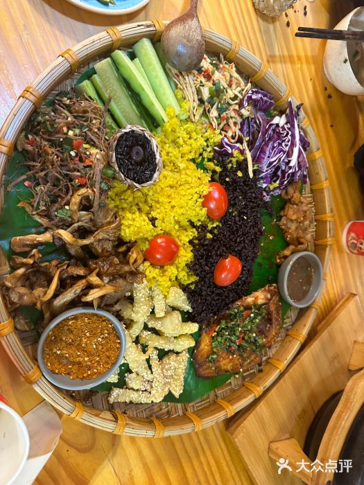 勺子米线·云南传统小吃市集(四方街店)图片