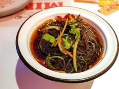 -鸣记脆皮烤鱼·海鲜烤鱼(三八广场店)