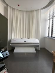 包房-様共享美容连锁机构