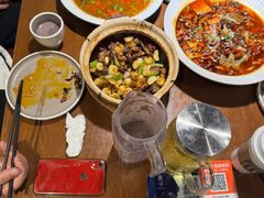 -宴小馆·小海鲜青岛菜(五四广场店)