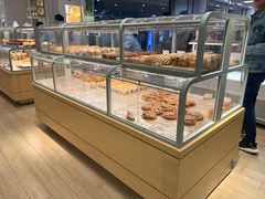 面包甜点陈列柜-好利来(梅江永旺店)