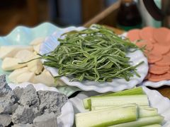 -肖肖酸萝卜鱼火锅(总店)