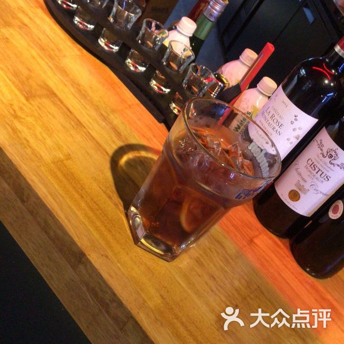 touch beer&vape bar house 拓趣啤酒蒸汽屋店图片-北京酒吧-大众点评