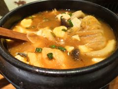 海鲜豆腐锅-肉魁屋·烧肉·烧鸟·酒场(高新店)