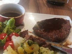 -必胜客(格尔木华兴店)
