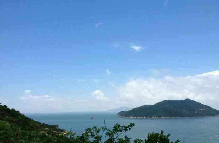 芝麻湾半岛-"可於贝澳罗屋村落车,沿芝麻湾路方向走,会.