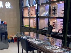 -博士眼镜(沙井京基百纳广场店)