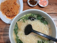 -茶花妹子云南餐厅(传媒大学店)