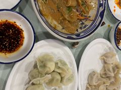 猪肉酸菜-听涛雅苑百味饺子老家菜馆