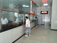 android_upload_pic-震九州熟食(凯旋路店)