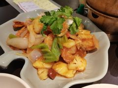 咕噜虾-大头虾越式风味餐厅(光明广场店)