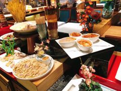 -领鲜活海鲜榴莲自助火锅(东门店)