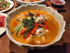 姜仔牛蛙-肆海小川菜酒馆Wine Bistro (青年路店)