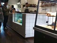 面包甜点陈列柜-81bakery(关山路店)