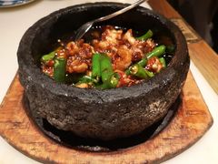 石锅杭椒牛蛙-桂满陇天书(南京德基旗舰店)