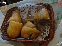 油煎包-露西亚咖啡西餐厅(哈尔滨俄侨纪念馆店)