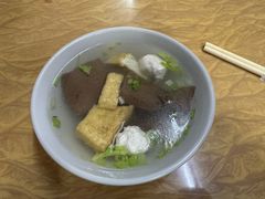 鸭血肉丸豆干汤-松树干拌面店