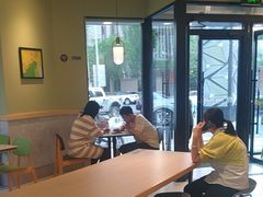 -德克士(绿地店)