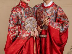 -经典婚纱摄影美学馆·私人定制