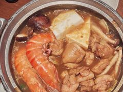 鸡肉大虾咖喱锅-水之惠鲜鱼料理(王府大街店)