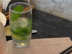 -东方红海鲜百汇(国际大厦店)