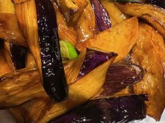 -关东小磨东北菜(上海长风大悦城店)