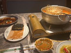 -禄婶鸡煲·打边炉